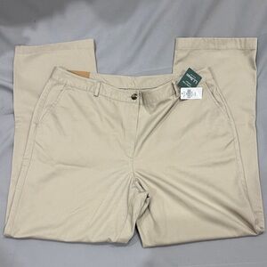 NWT L.L. Bean Favorite Fit Wrinkle-Free Cotton Khaki Pants –Size 18 Medium Tall